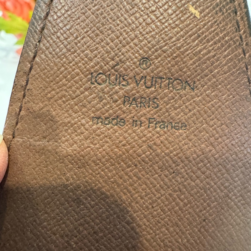 Authentic Louis Vuitton Monogram Makeup Wallet and Key Holder Set - Picture 13 of 14